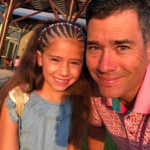 Meet your Posher, Casey